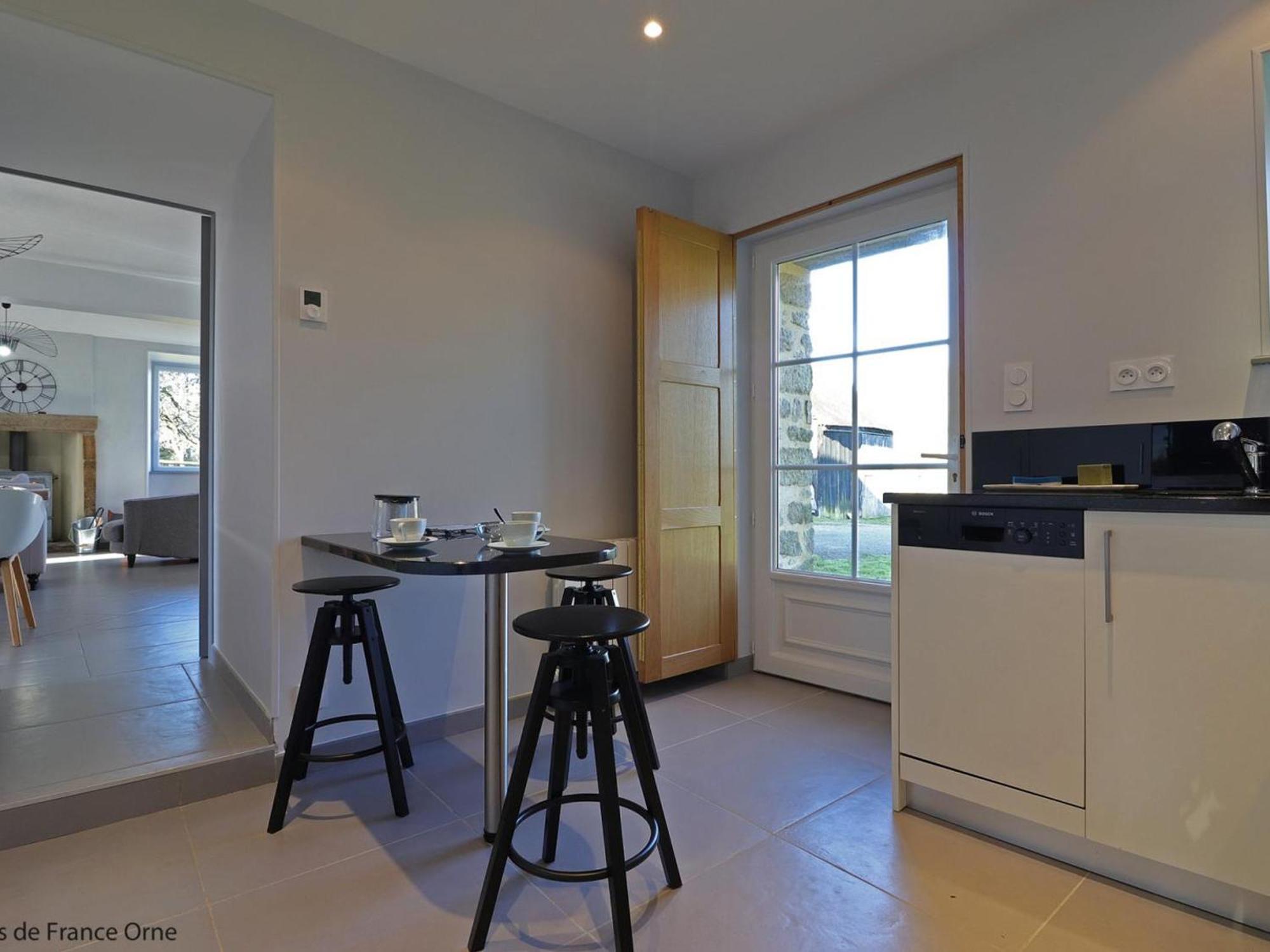 Maison Normande Renovee Avec Grand Jardin, Ideale Pour Famille, Proche Lac Et Randonnees - Fr-1-497-143 Menil-Gondouin Экстерьер фото